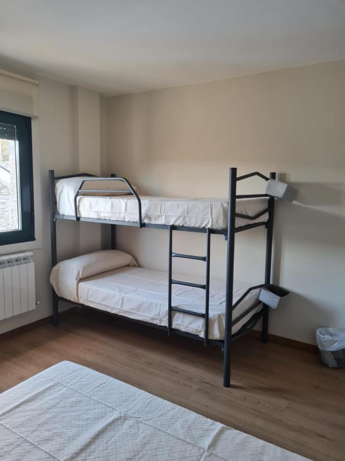 Отель Sleeping Portomarin 1 Экстерьер фото
